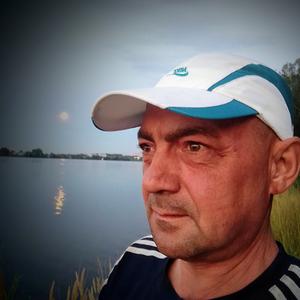Виталий, 54 года, Казань