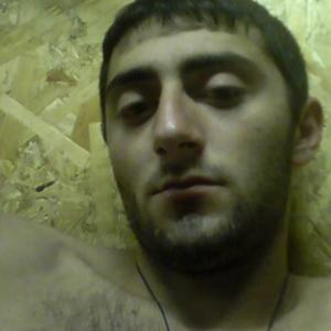Виталий, 26 лет, Новосибирск