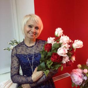 Девушки в Тольятти: Оксана, 52 - ищет парня из Тольятти