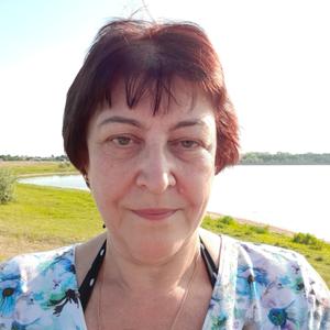 Девушки в Омске: Татьяна, 67 - ищет парня из Омска