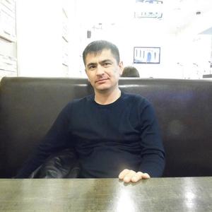 Олег, 47 лет, Владивосток
