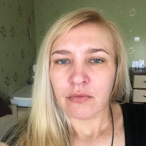 Девушки в Серпухове: Нина, 42 - ищет парня из Серпухова