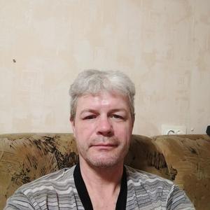 Парни в Твери: Константин, 52 - ищет девушку из Твери