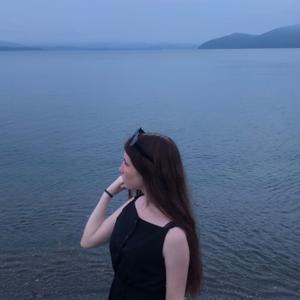 Девушки в Владивостоке: Наташа, 19 - ищет парня из Владивостока