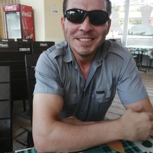 Парни в Сертолово: Константин Васильев, 38 - ищет девушку из Сертолово