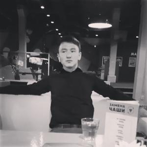 Фарид, 24 года, Казань