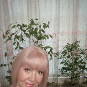 Девушки в Нижний Новгороде: Нина Богуславская, 57 - ищет парня из Нижний Новгорода