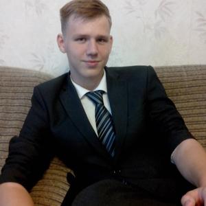 Парни в Сыктывкаре: Дмитрий, 26 - ищет девушку из Сыктывкара