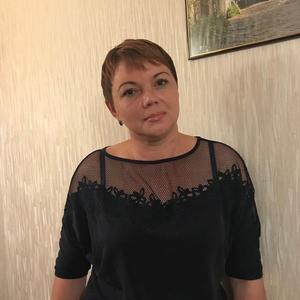 Девушки в Владивостоке: Галина, 48 - ищет парня из Владивостока