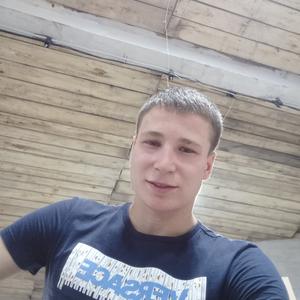 Парни в Кемерово: Игорь, 24 - ищет девушку из Кемерово