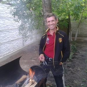 Олег, 57 лет, Киев