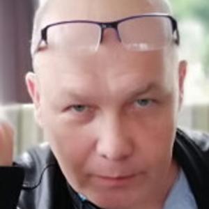 Парни в Мурманске: Владислав, 58 - ищет девушку из Мурманска