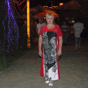 Галина, 63 года, Саратов