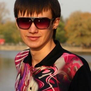 Парни в Бийске: Алексей, 29 - ищет девушку из Бийска