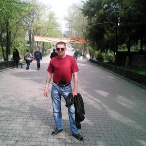 Парни в Казани (Татарстан): Игорь, 58 - ищет девушку из Казани (Татарстан)