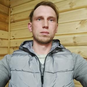 Парни в Заславле: Олег, 35 - ищет девушку из Заславля