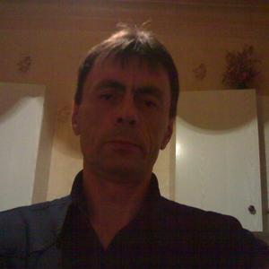 Парни в Новомосковске: Алексей, 61 - ищет девушку из Новомосковска