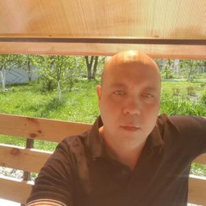 Парни в Саратове: Maikl, 40 - ищет девушку из Саратова