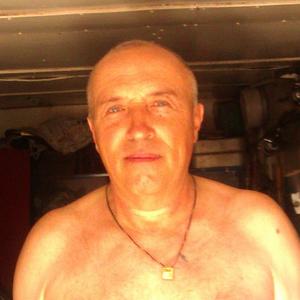 Парни в Донецке: Михаил, 62 - ищет девушку из Донецка
