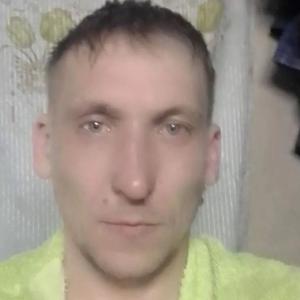 Василий, 35 лет, Иланский