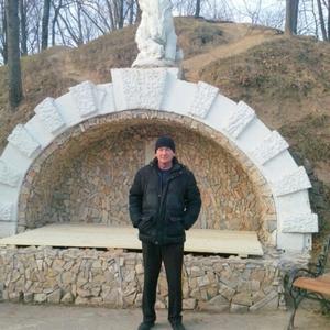 Парни в Челябинске: Юрий, 63 - ищет девушку из Челябинска