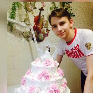 Парни в Уссурийске: Александр Слушаев, 28 - ищет девушку из Уссурийска