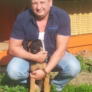 Парни в Звенигороде: Сергей, 57 - ищет девушку из Звенигорода