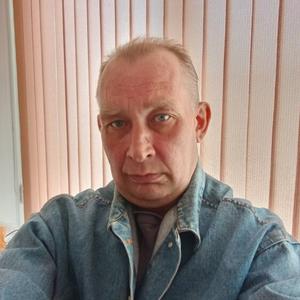 Андрей, 49 лет, Киров