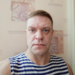 Парни в Томске: Максим, 43 - ищет девушку из Томска