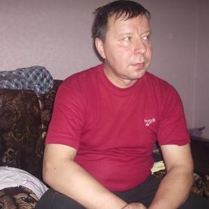 Парни в Томске: Юрий, 62 - ищет девушку из Томска
