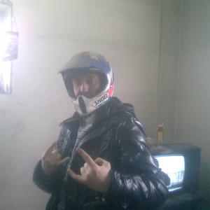 Парни в Абакане: Кирилл Котов, 40 - ищет девушку из Абакана