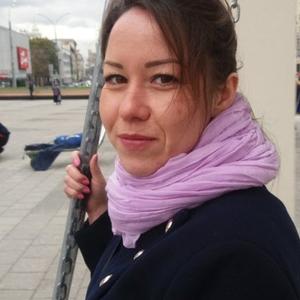 Девушки в Ижевске: Наталия, 36 - ищет парня из Ижевска