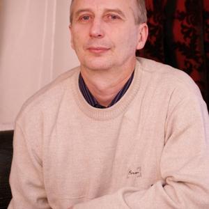 Олег, 58 лет, Мытищи