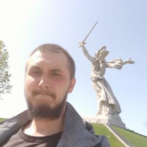 Парни в Волгограде: Игорь, 29 - ищет девушку из Волгограда