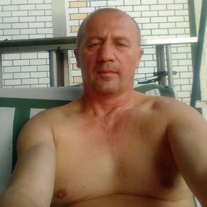 Парни в Вольске: Глебглеб, 56 - ищет девушку из Вольска