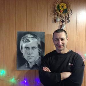 Валентин, 49 лет, Донецк