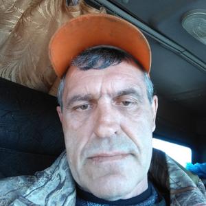 Парни в Боровске: Хасан, 56 - ищет девушку из Боровска