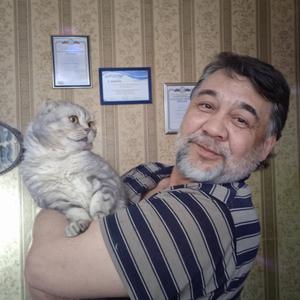 Парни в Тольятти: Камиль, 61 - ищет девушку из Тольятти