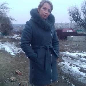 Девушки в Волгограде: Марина, 57 - ищет парня из Волгограда