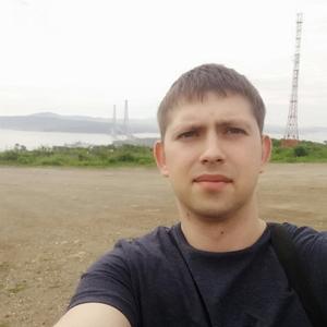 Парни в Владивостоке: Михаил, 29 - ищет девушку из Владивостока