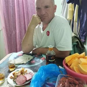 Парни в Авдон: Руслан, 46 - ищет девушку из Авдон