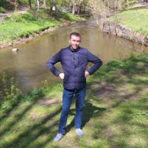 Парни в Кобрине: Олег, 32 - ищет девушку из Кобрина