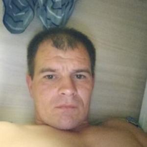 Иван, 39 лет, Половина