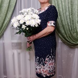 Девушки в Ульяновске: Ирина, 62 - ищет парня из Ульяновска