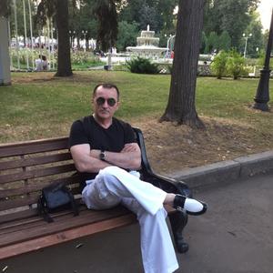 Майки, 46 лет, Москва