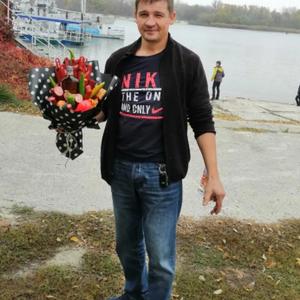 Парни в Азове: Александр Кучмиёв, 49 - ищет девушку из Азова