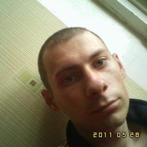 Евгений, 38 лет, Пятидорожное