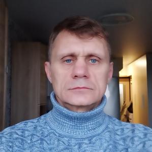 Парни в Санкт-Петербурге: Олег, 51 - ищет девушку из Санкт-Петербурга