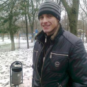Парни в Азове: Игорь, 33 - ищет девушку из Азова