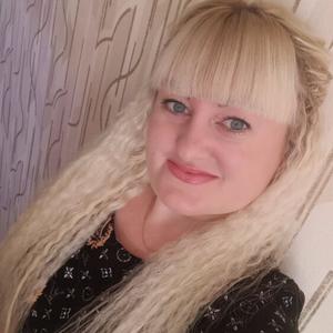 Оксана, 32 года, Барнаул